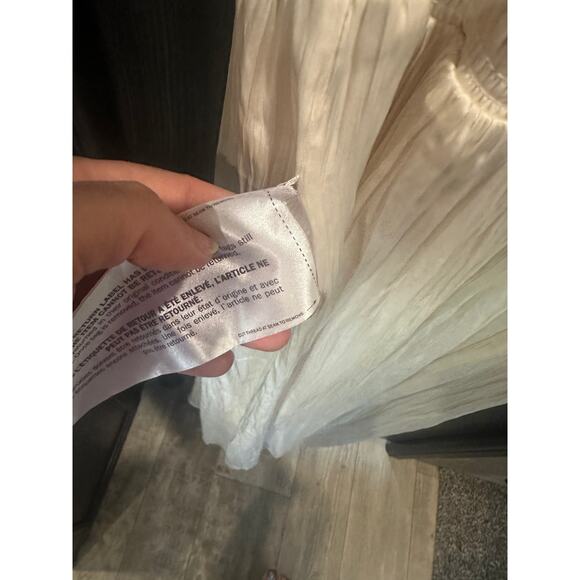 BCBGMAXAZRIA Broomstick Satin Pleated Smocked Halter Maxi Dress XS NEW - Picture 5 of 8